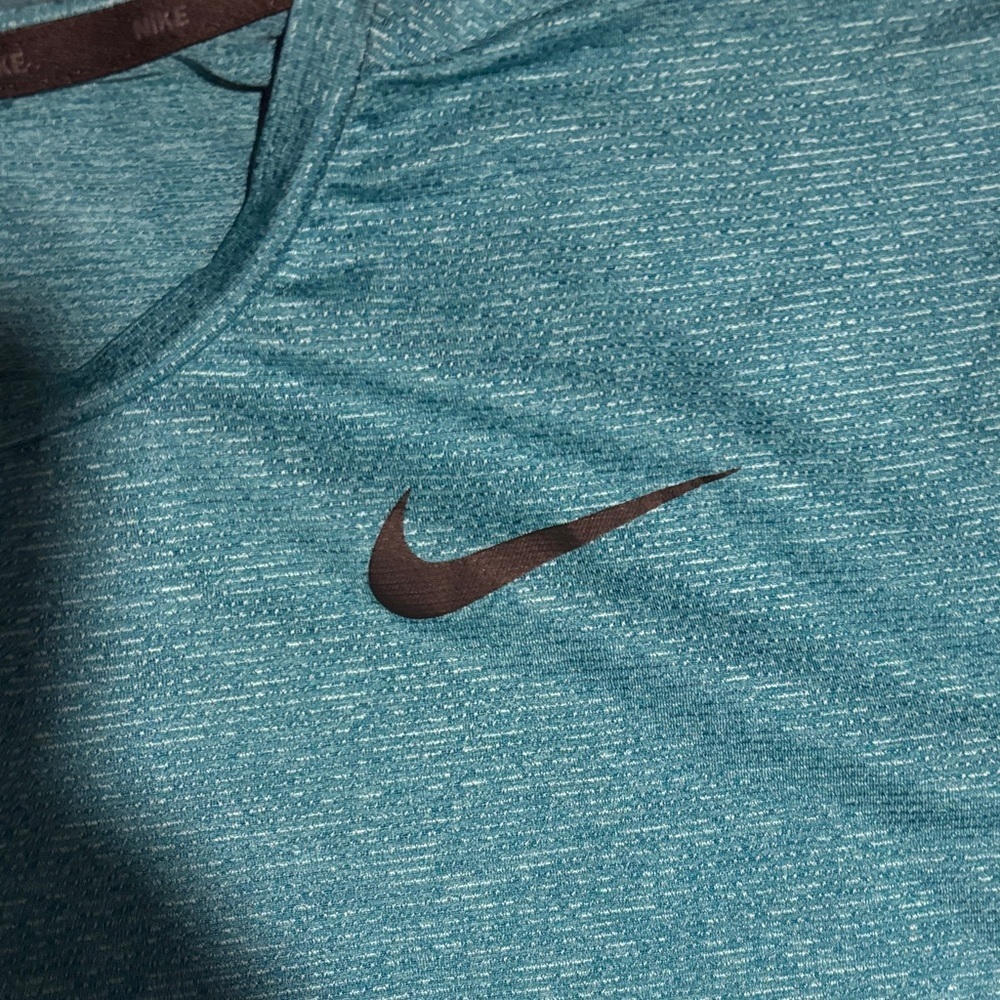 Nike Blue Short Sleeve Tee - Picture 3 of 4